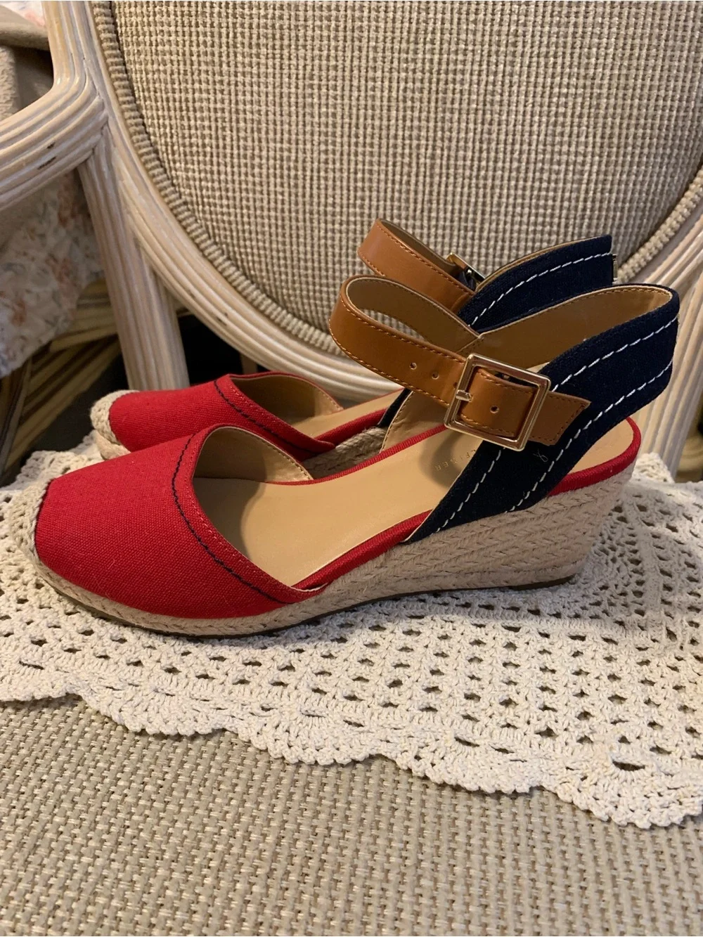 Tommy Hilfiger Red Canvas Nilsa Espadrille Wedge Sandals size 7 1/2
